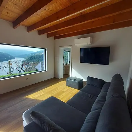 Quinta Vale Do Cabo Guest House Ribadouro Exterior photo