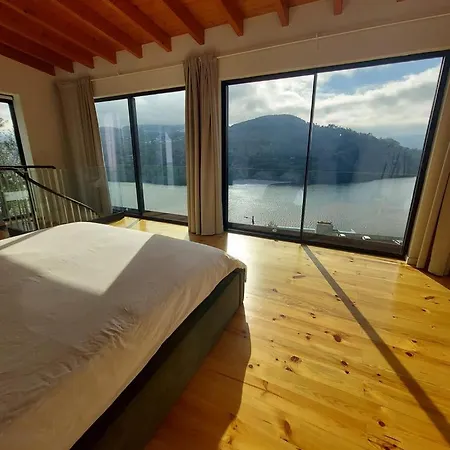 Quinta Vale Do Cabo Guest House Ribadouro Exterior photo